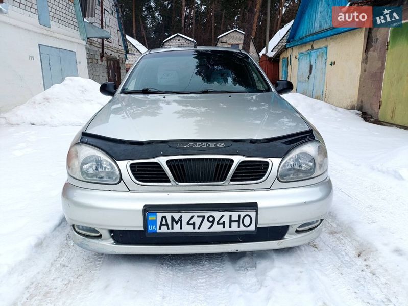 Седан Daewoo Lanos 2008 в Озерному