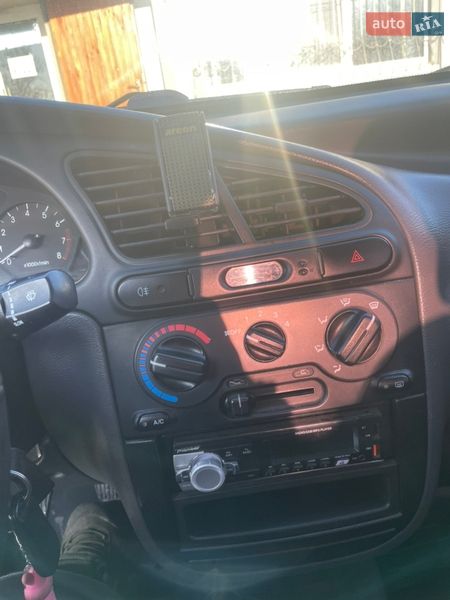 Седан Daewoo Lanos 2010 в Борисполі