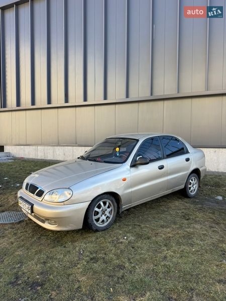 Седан Daewoo Lanos 2008 в Киеве