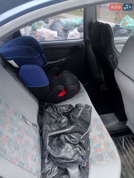 Седан Daewoo Lanos 2005 в Львові