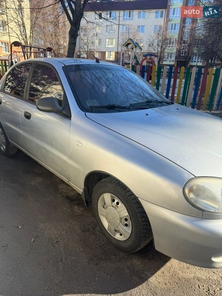 Седан Daewoo Lanos 2008 в Киеве