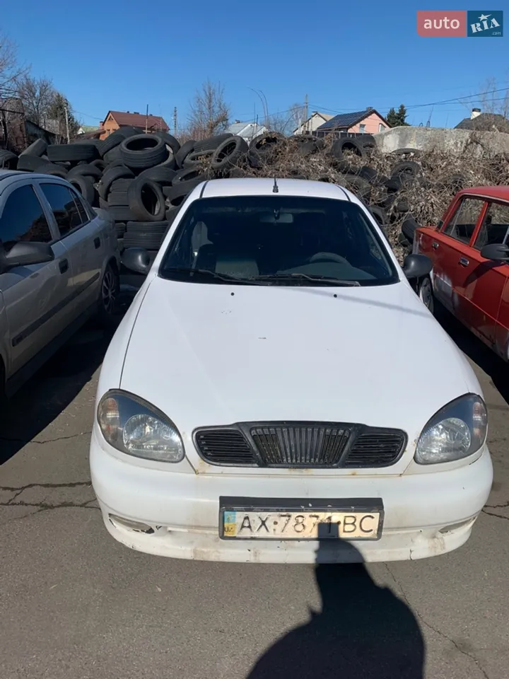 2012 Chevrolet Aveo - мініатюра 11