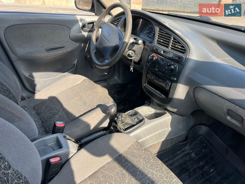 Седан Daewoo Lanos 2007 в Рівному