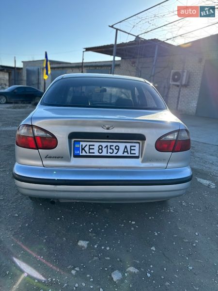 Седан Daewoo Lanos 2004 в Синельниково