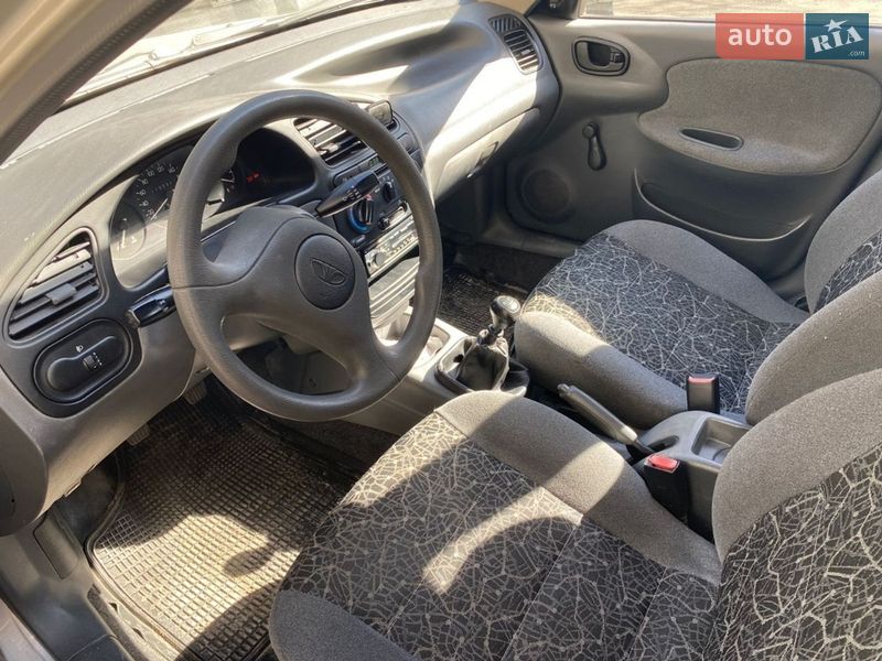 Седан Daewoo Lanos 2006 в Києві