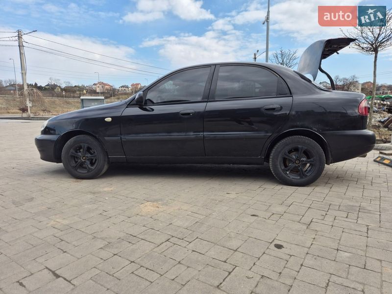 Седан Daewoo Lanos 2006 в Львове