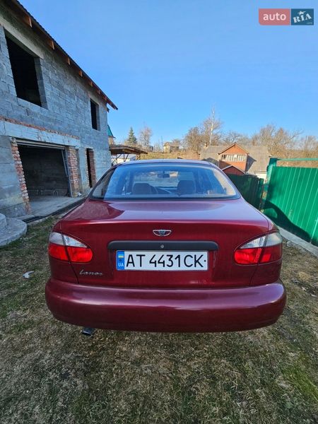 Седан Daewoo Lanos 2005 в Делятине