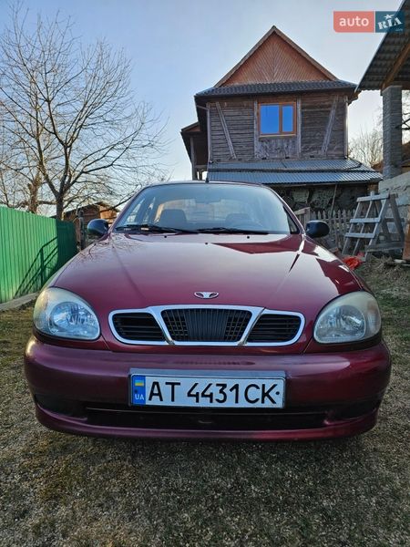 Седан Daewoo Lanos 2005 в Делятине