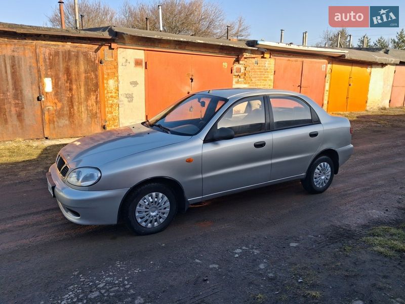 Седан Daewoo Lanos 2006 в Лубнах