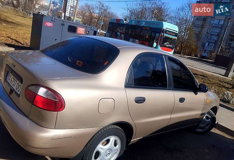 2008 Daewoo Lanos, VIN Y6DTF69YD8W410719:plate — фото 1 (autoria)