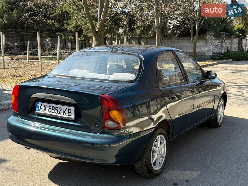 Седан Daewoo Lanos 2005 в Дніпрі