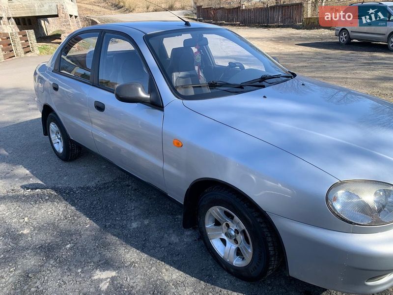 Седан Daewoo Lanos 2008 в Нижних Воротах