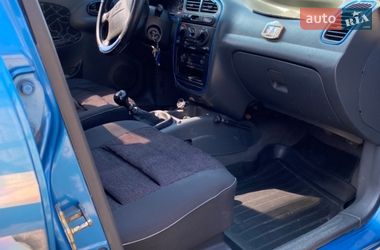 Седан Daewoo Lanos 2002 в Тернівці