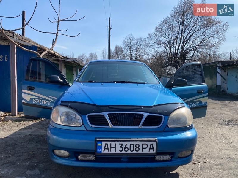 Седан Daewoo Lanos 2002 в Тернівці