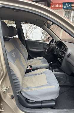 Седан Daewoo Lanos 2008 в Днепре