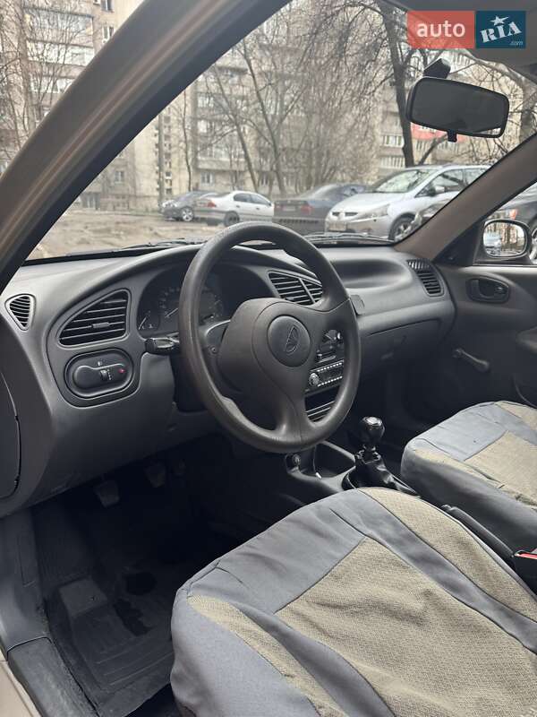 Седан Daewoo Lanos 2008 в Днепре