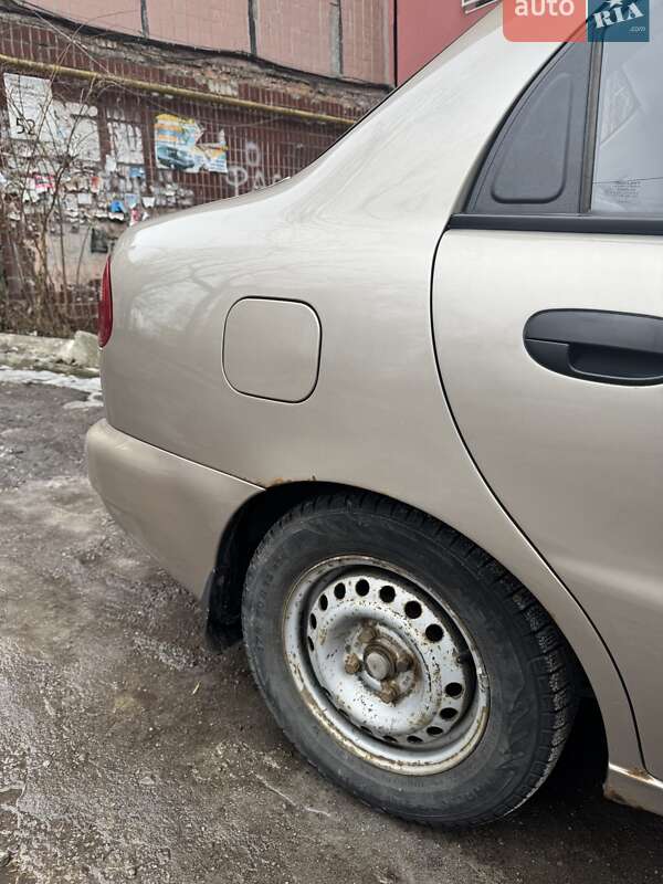 Седан Daewoo Lanos 2008 в Днепре