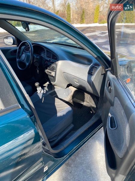 Седан Daewoo Lanos 2005 в Києві