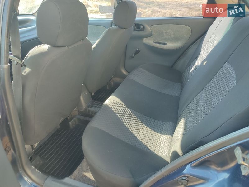 Седан Daewoo Lanos 2006 в Попельне