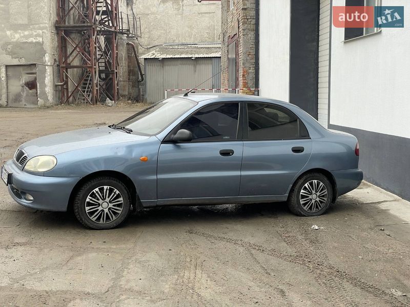Седан Daewoo Lanos 2008 в Києві