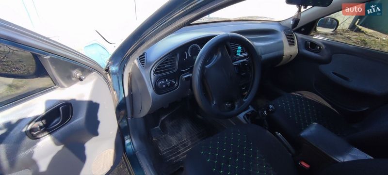 Седан Daewoo Lanos 2004 в Краснограде