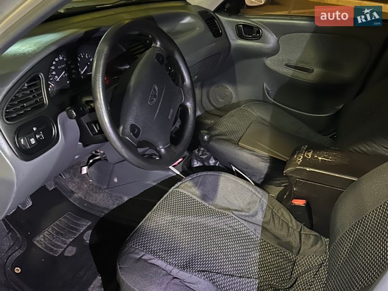 Седан Daewoo Lanos 2008 в Коростышеве