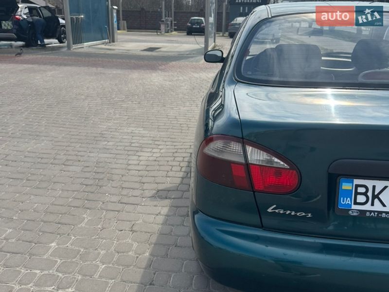 Седан Daewoo Lanos 2007 в Ровно