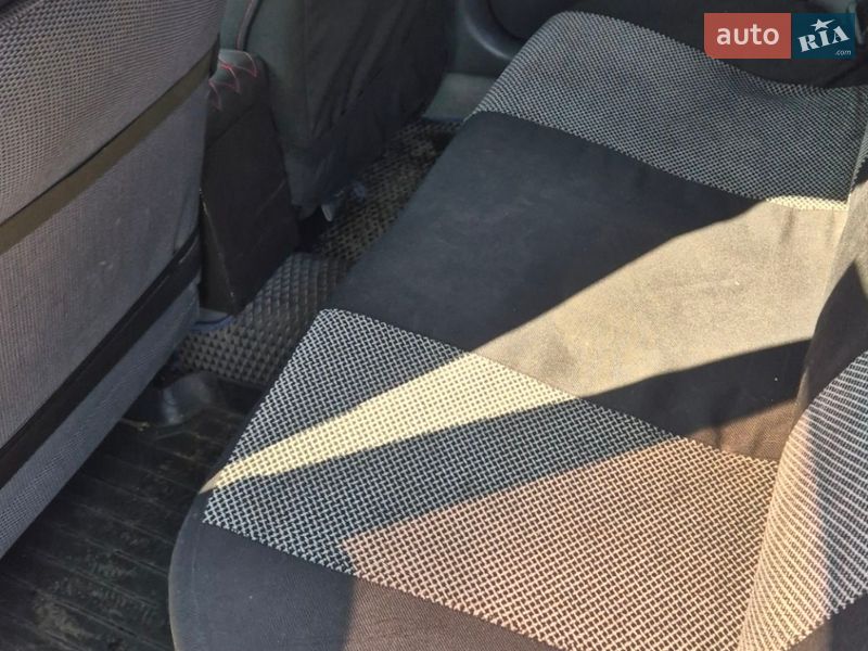 Седан Daewoo Lanos 2002 в Одесі