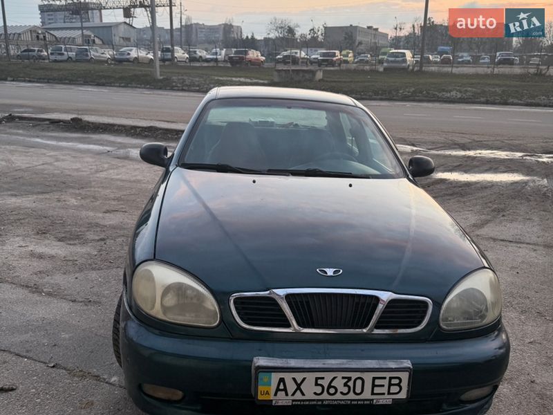 Седан Daewoo Lanos 2002 в Харькове