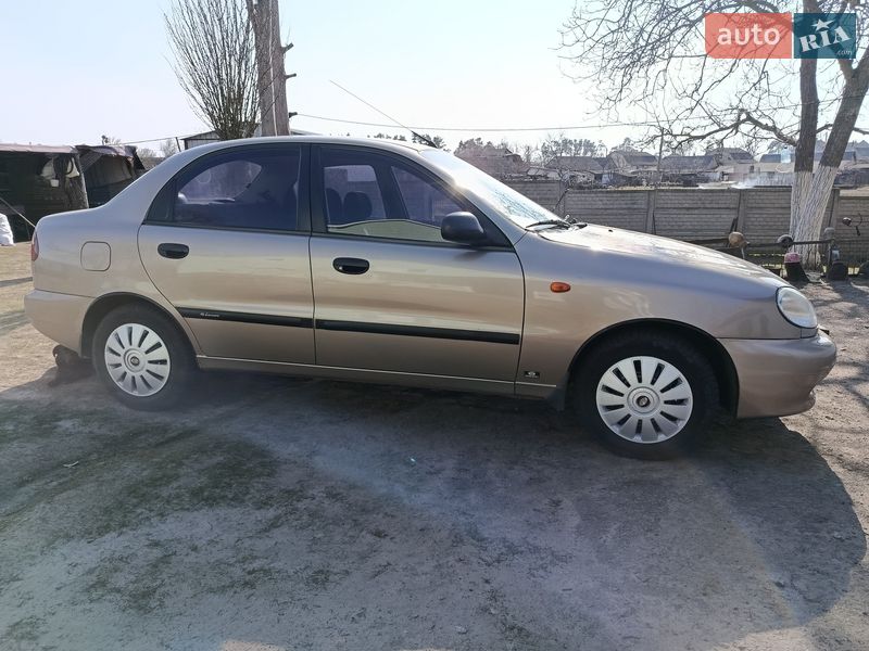Седан Daewoo Lanos 2008 в Золотоноші