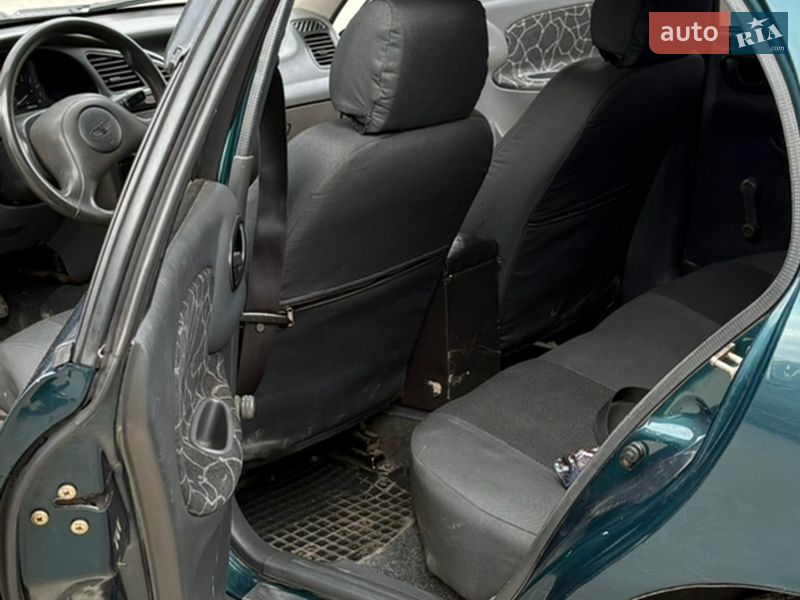 Седан Daewoo Lanos 2003 в Каменец-Подольском