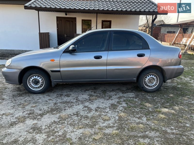 Седан Daewoo Lanos 2007 в Вараше