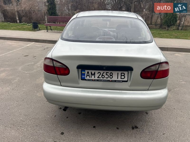Седан Daewoo Lanos 2008 в Житомире
