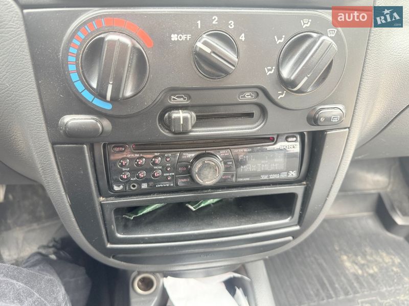 Седан Daewoo Lanos 2004 в Тернополе