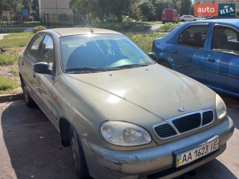 Седан Daewoo Lanos 2003 в Киеве