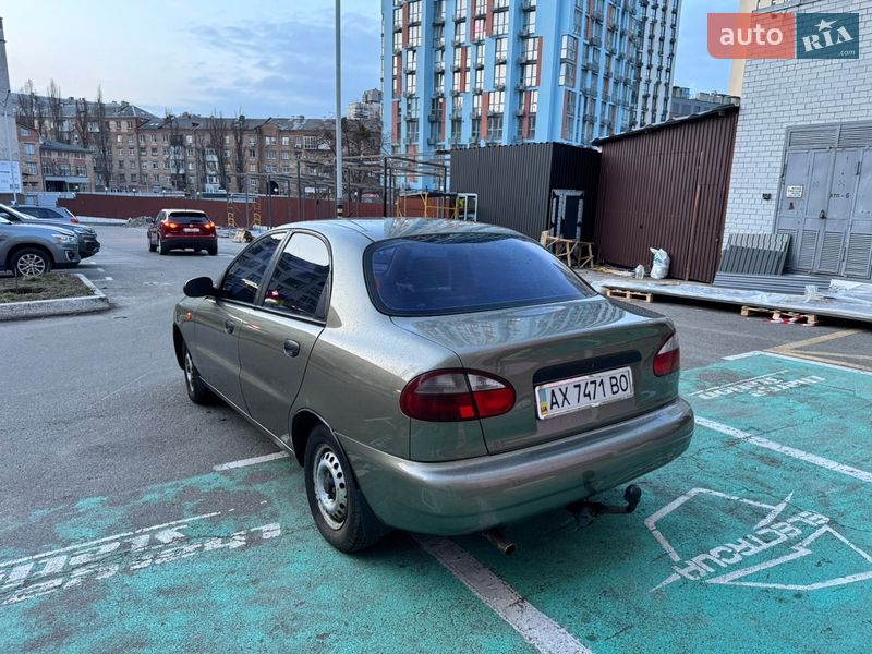 Седан Daewoo Lanos 2006 в Киеве