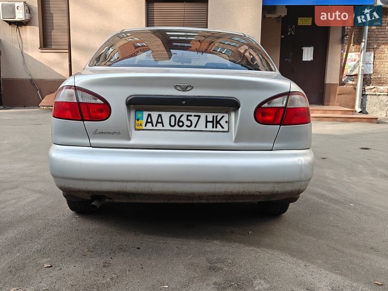 Седан Daewoo Lanos 2005 в Киеве