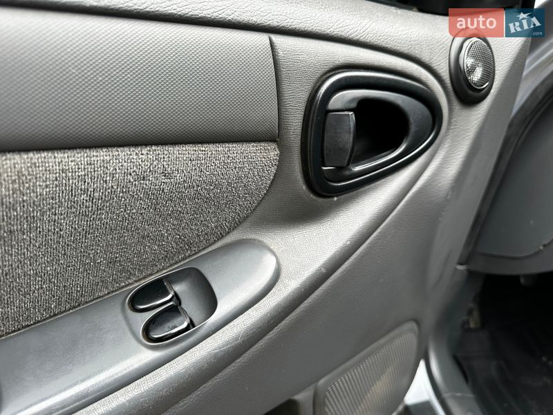 Седан Daewoo Lanos 2010 в Николаеве фото 12 Седан Daewoo Lanos 2010 в Николаеве