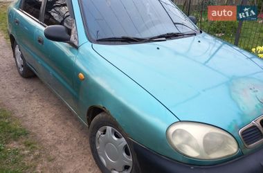 Седан Daewoo Lanos 1998 в Ужгороді
