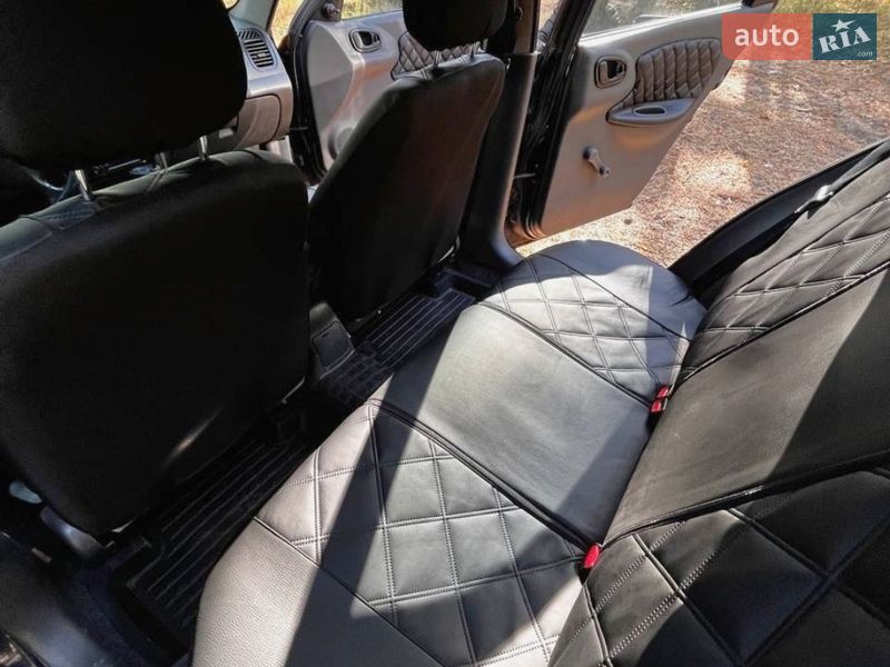 Седан Daewoo Lanos 2003 в Мукачево