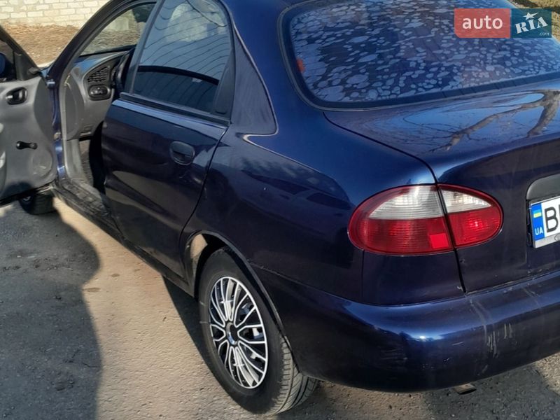 Седан Daewoo Lanos 2006 в Подільську