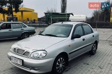 Седан Daewoo Lanos 2004 в Иваничах
