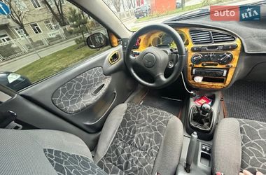 Седан Daewoo Lanos 2002 в Львові
