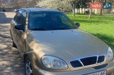 Седан Daewoo Lanos 2003 в Черноморске