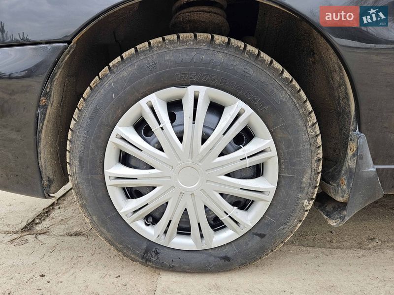 Седан Daewoo Lanos 2008 в Луцьку