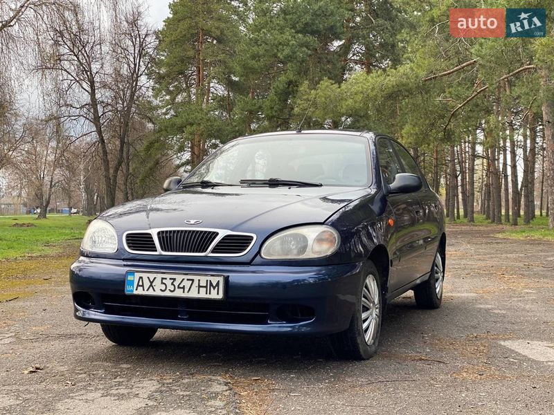 Седан Daewoo Lanos 2004 в Гребінці