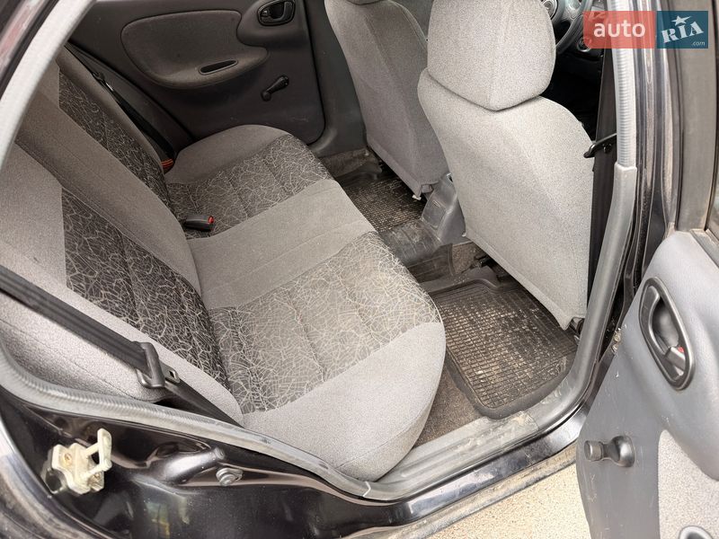 Хэтчбек Daewoo Lanos 2006 в Киеве