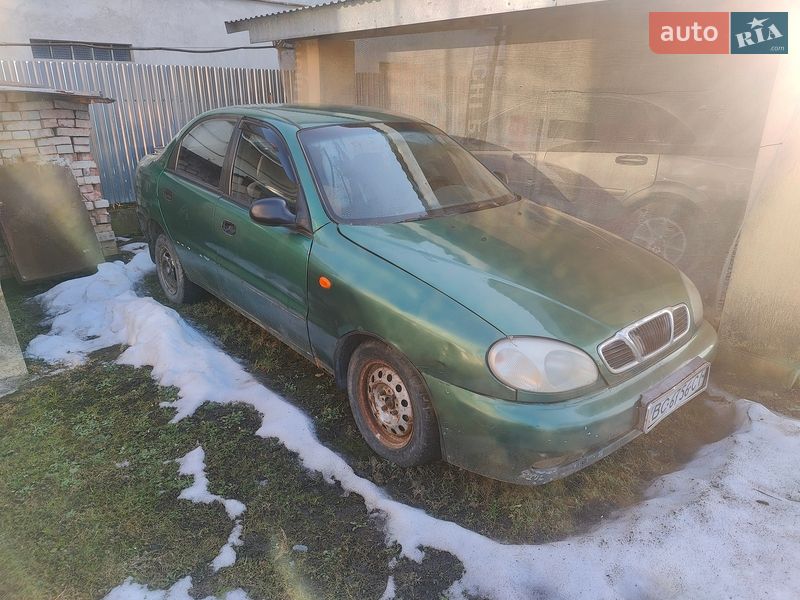 Daewoo Lanos 2001