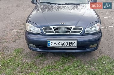 Седан Daewoo Lanos 2006 в Мені