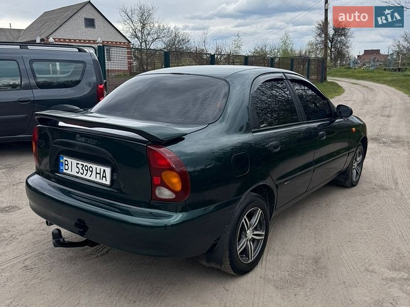 Седан Daewoo Lanos 2005 в Кобеляках